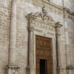 Arts & Vie - Monopoli - Pouilles
