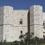 Arts & Vie - Castel del Monte - Pouilles