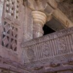 Arts & Vie - Temple Menal - Inde