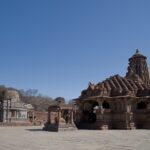 Arts & Vie - Temple Menal - Inde